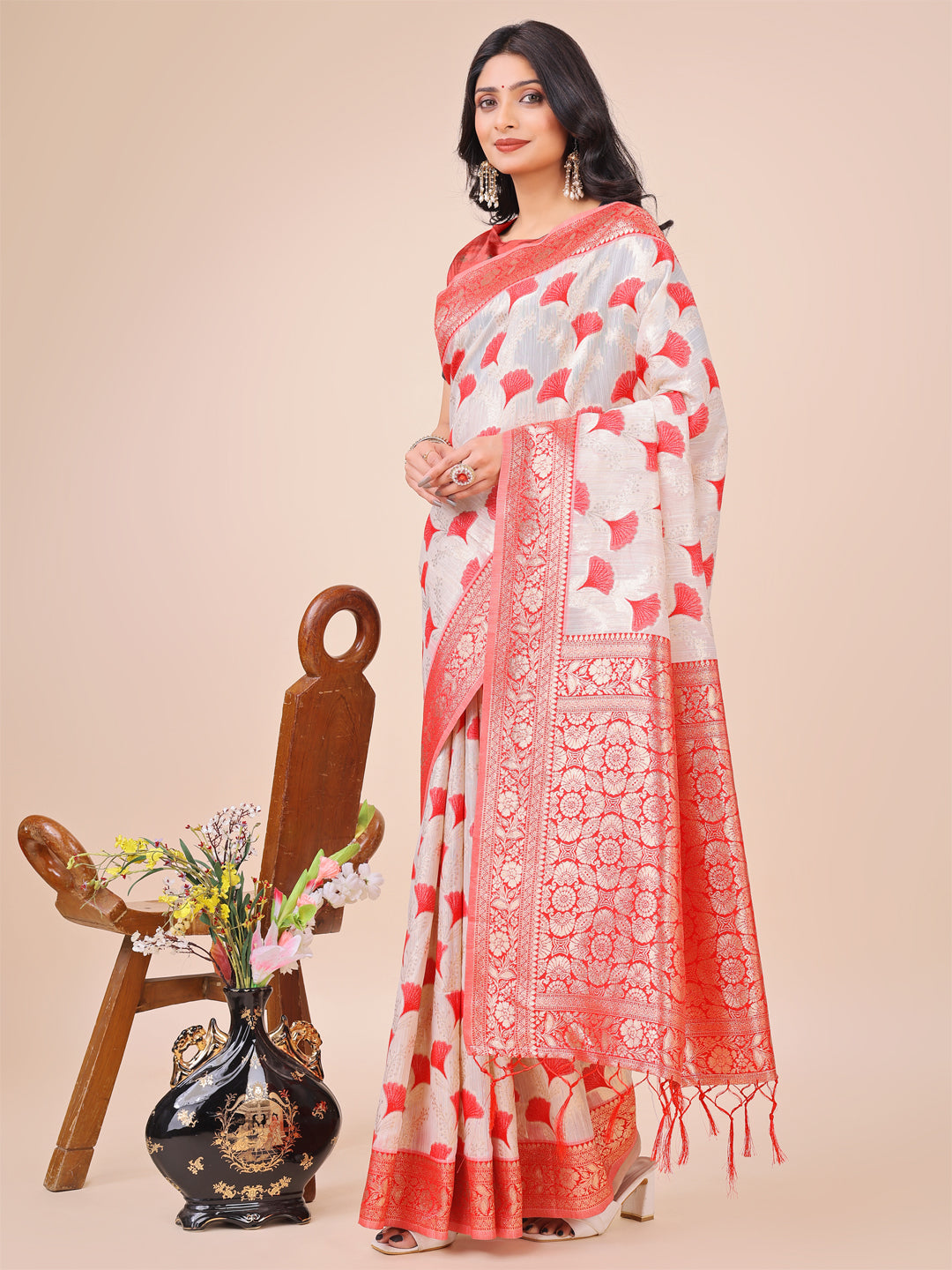 Red Colour Linen Cotton Saree Printed work With Blouse Piece