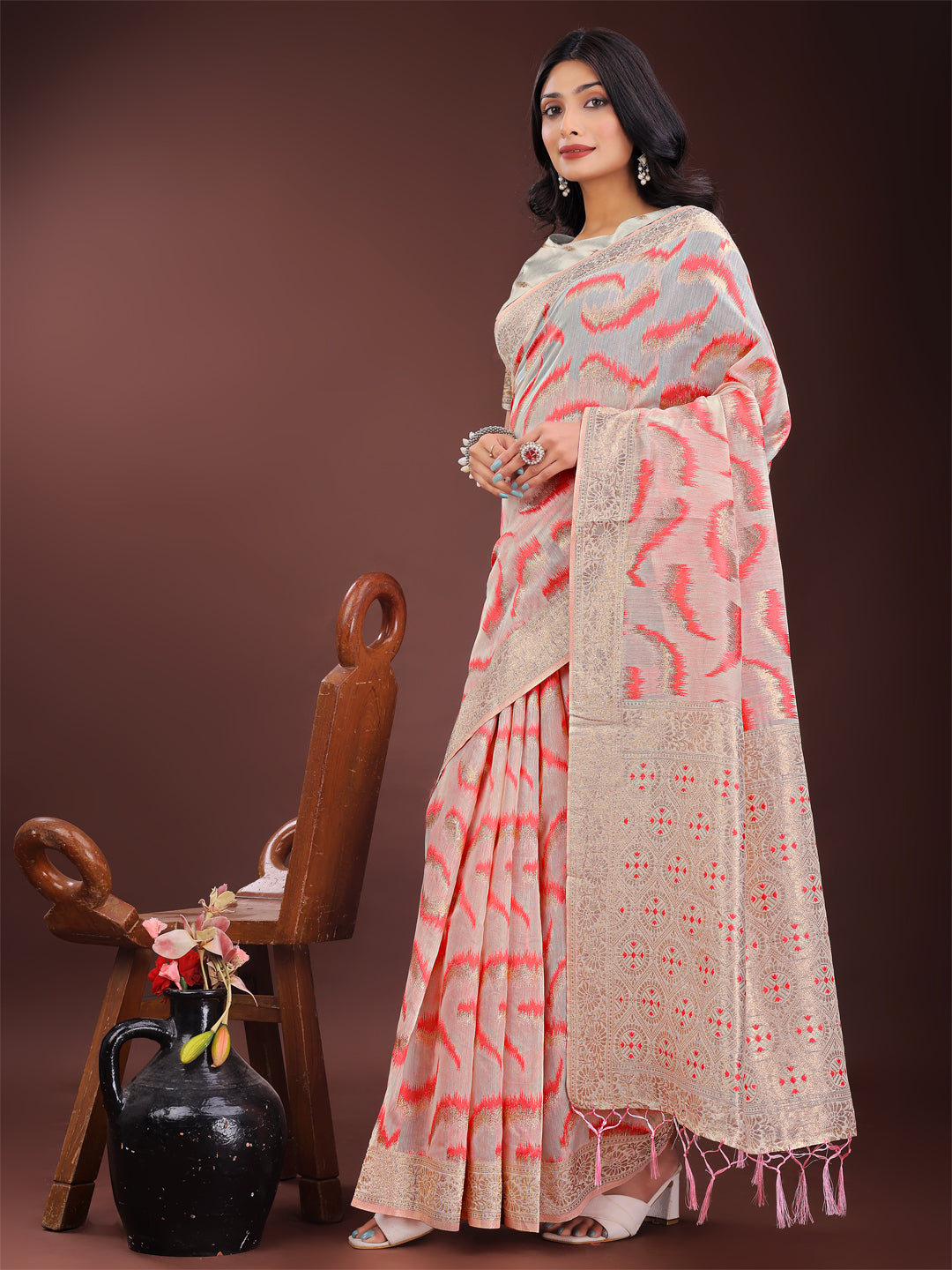 Peach Colour Linen Cotton Saree Printed Work With Blouse Piece