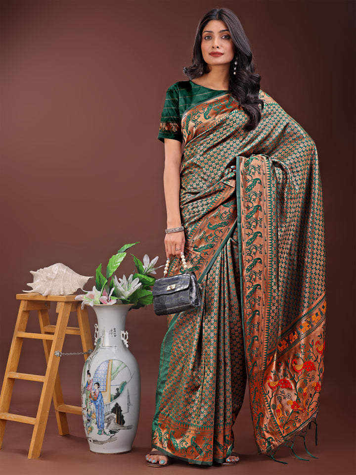 Green Colour Silk Saree Weaving work With Blouse Piece