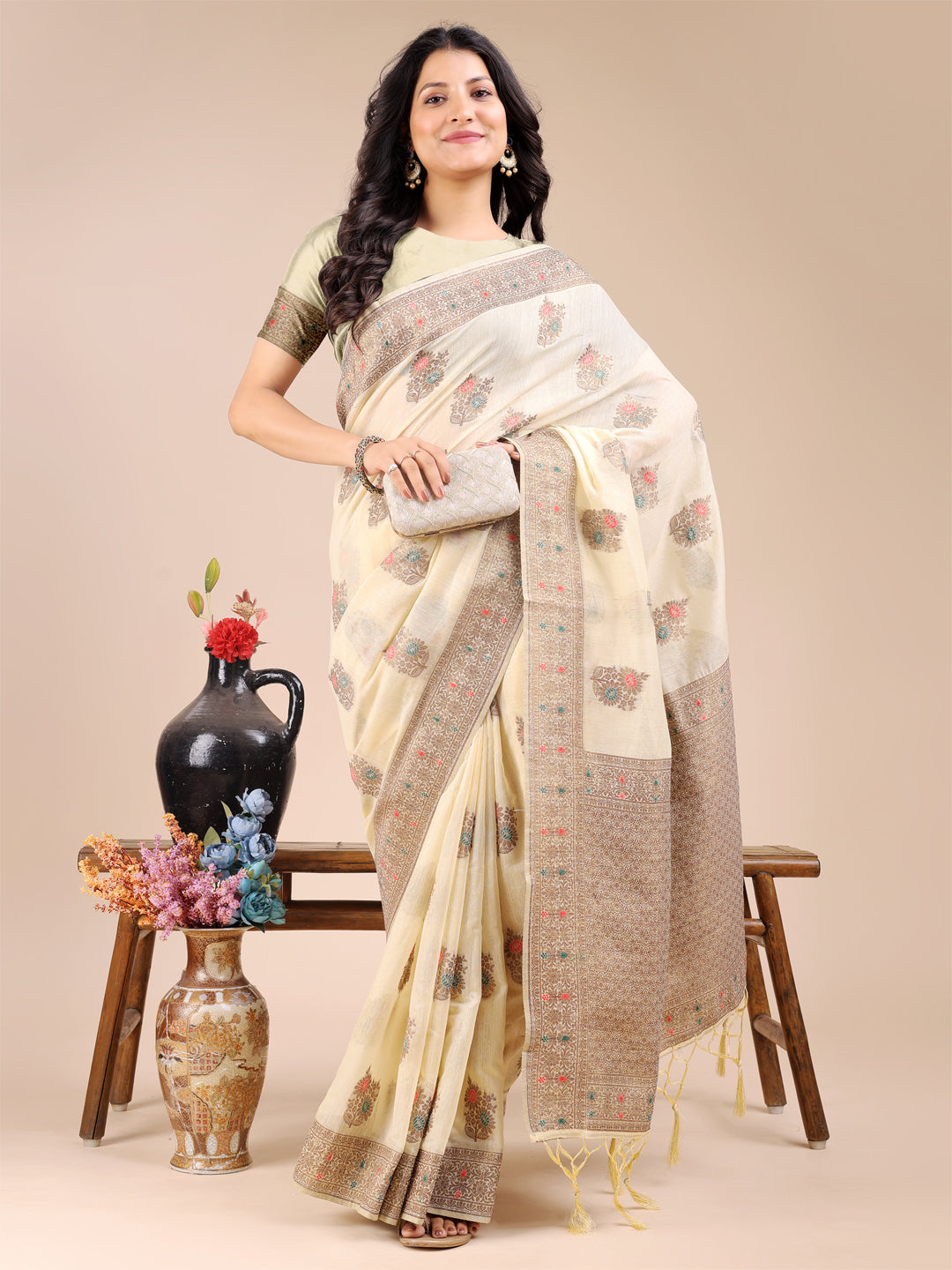 Cream Colour Cotton Printed Work Saree With Blouse Piece