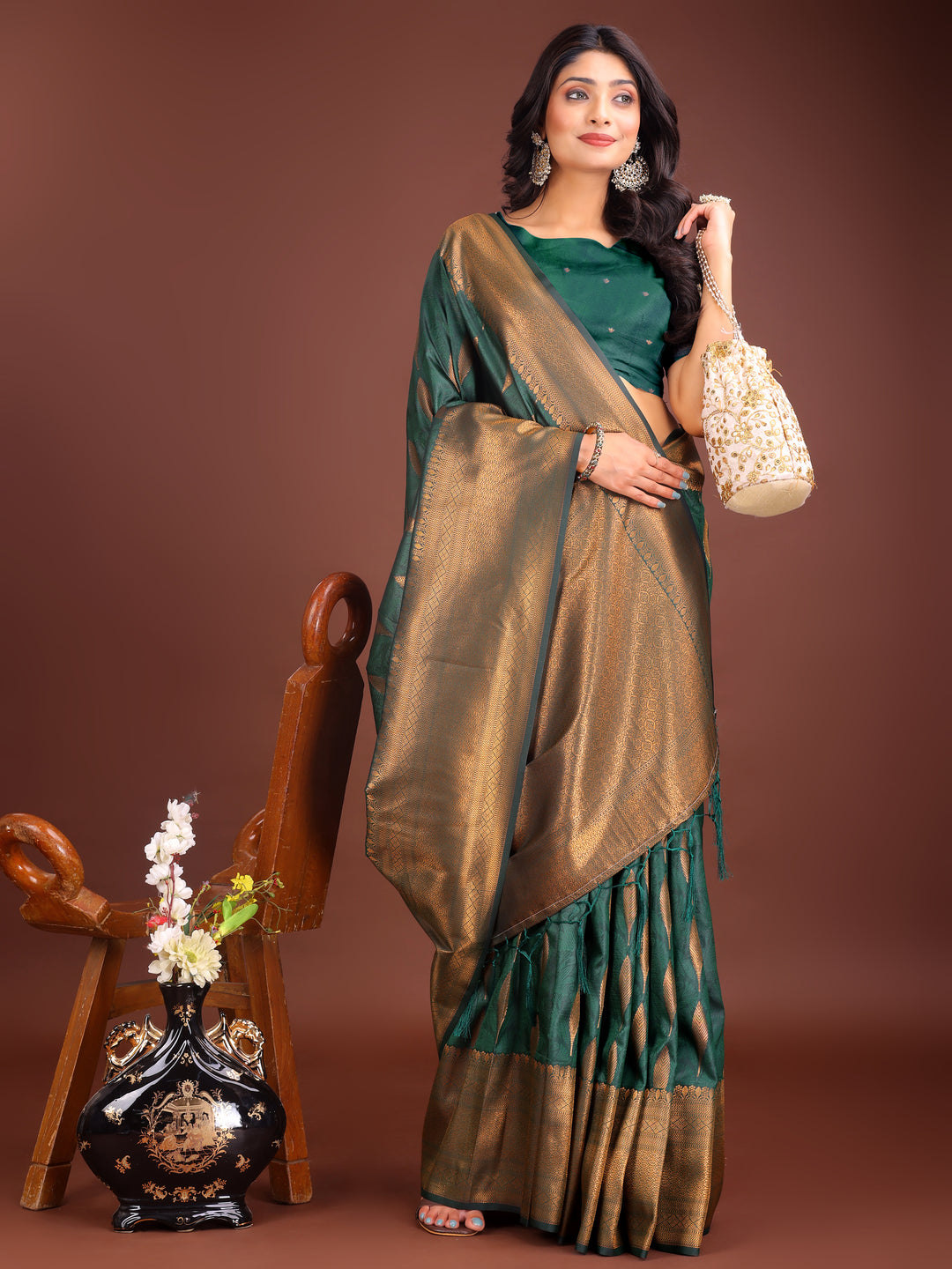 Green Colour Banarasi silk Saree Weaving Work With Blouse Piece