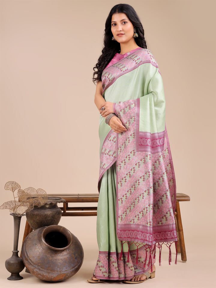 Light Green Colour Silk Saree Weaving Work With Blouse Piece