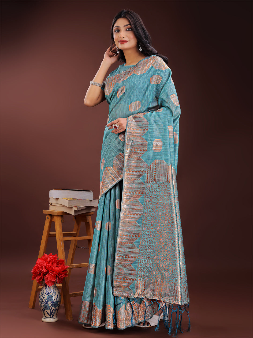 Sky Blue Colour Linen Cotton Saree Printed Work With Blouse Piece