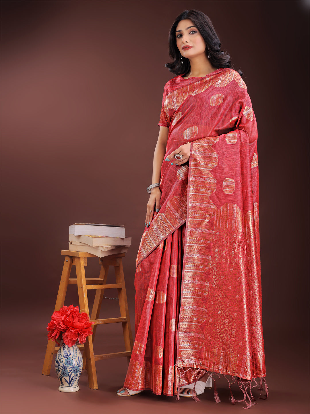 Red Colour Linen Cotton Saree Printed Work With Blouse Piece