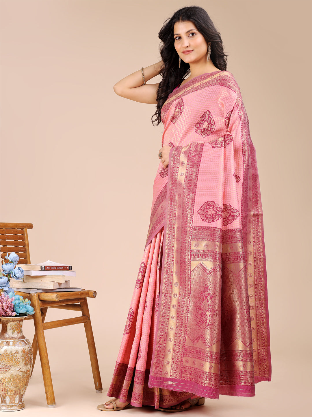 Light Pink & Magenta Colour Banarasi Silk Weaving Work Saree With Blouse Piece