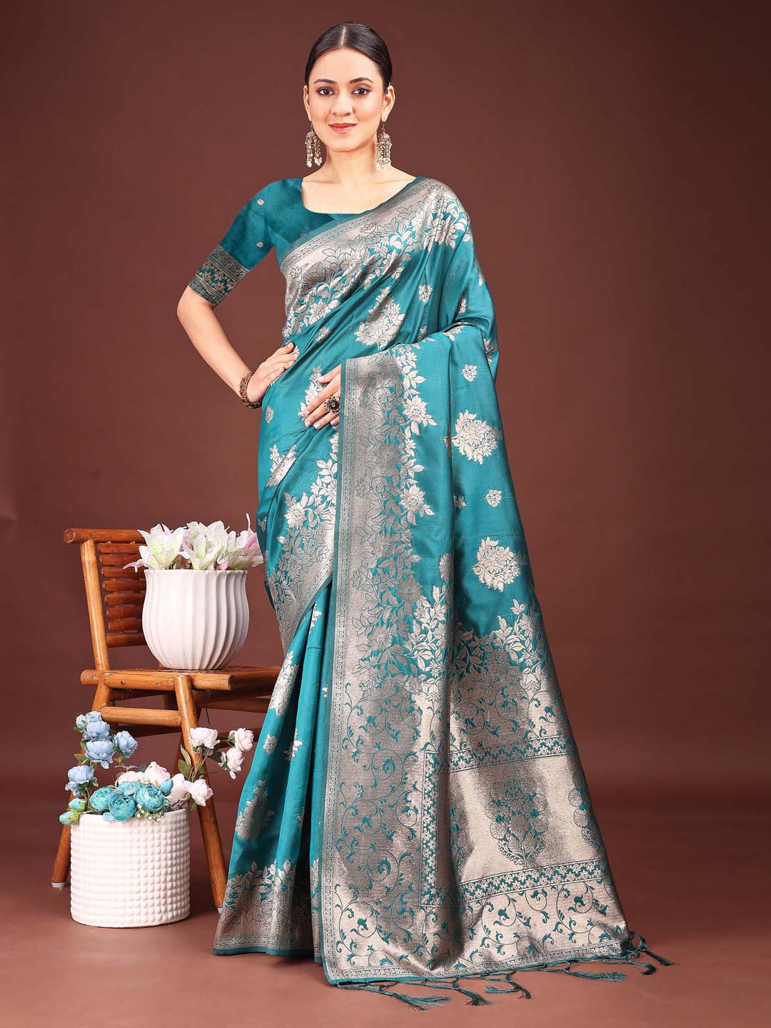 Sea Green Colour Banarasi Silk Weaving Work Saree With Blouse Piece