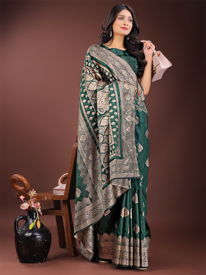 Green Colour Silk Saree Weaving Work With Blouse Piece