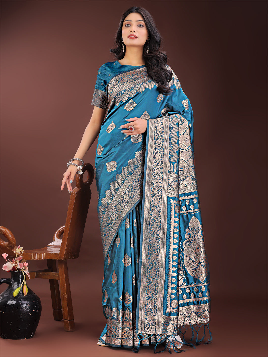 Teal Colour Silk Saree Weaving Work With Blouse Piece