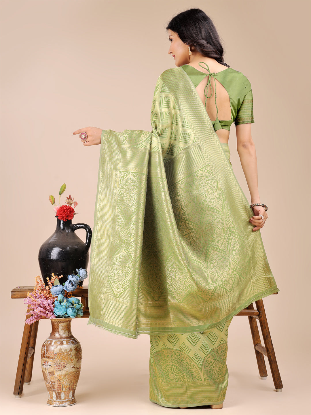 Light Green Colour Banarasi Silk Saree Weaving Work With Blouse Piece