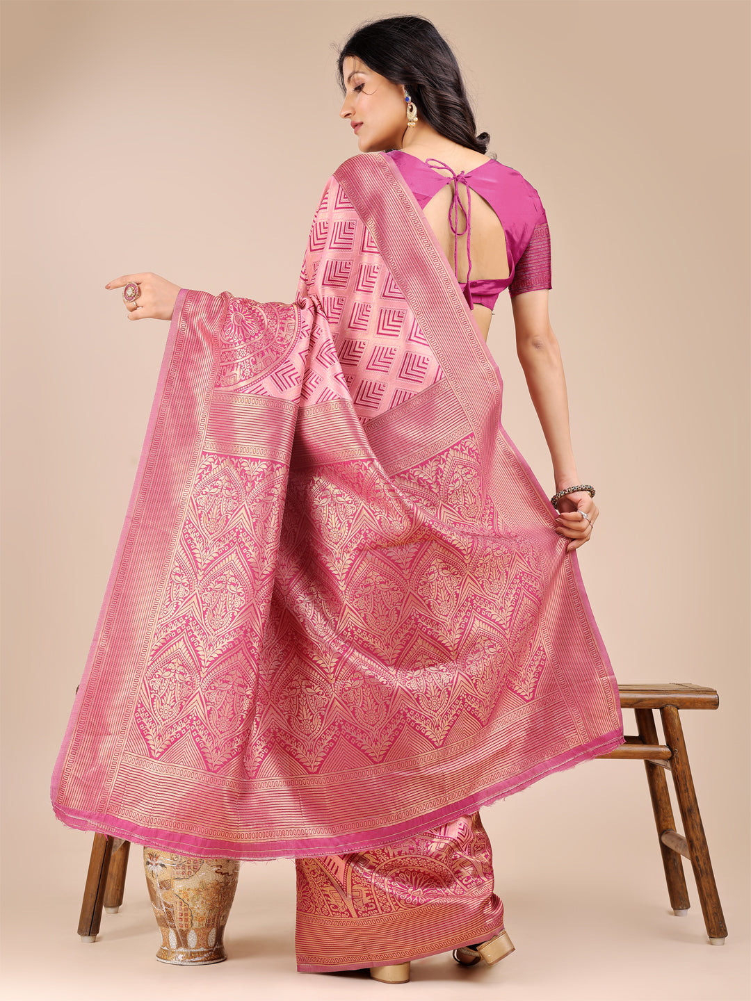 Light Pink Colour Banarasi Silk Saree Weaving Work With Blouse Piece