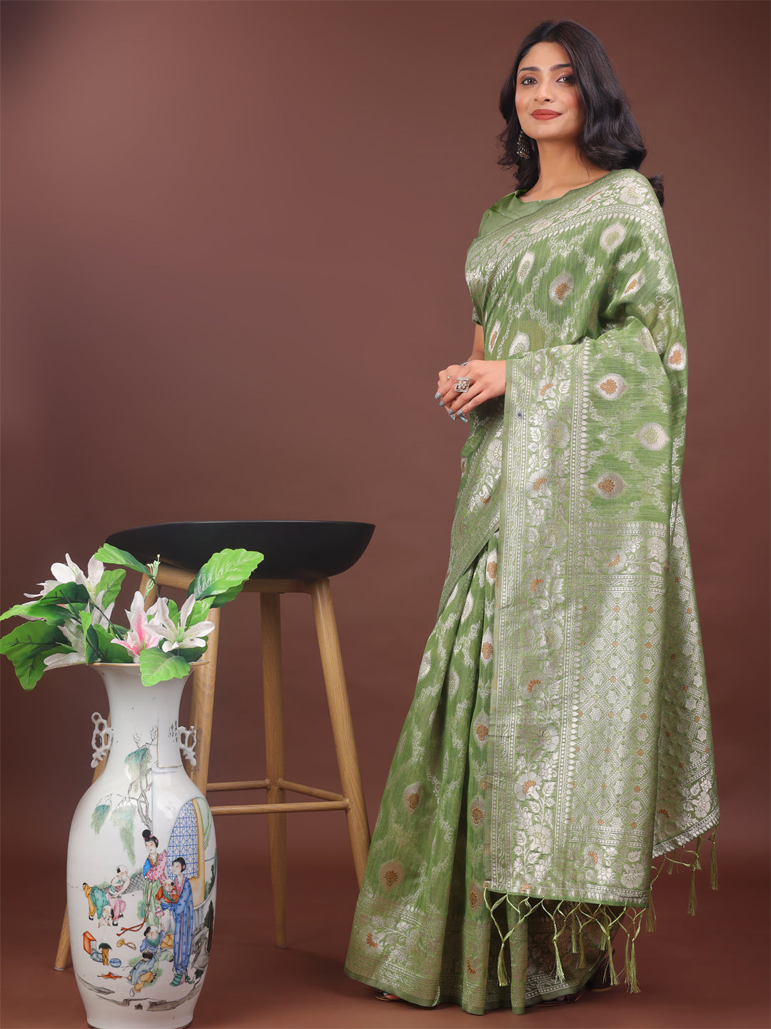 Light Green Colour Linen Cotton Saree Printed Work With Blouse Piece