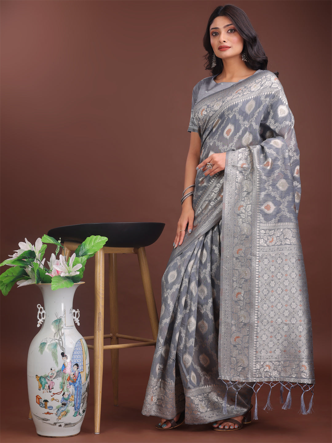 Gray Colour Linen Cotton Saree Printed Work With Blouse Piece