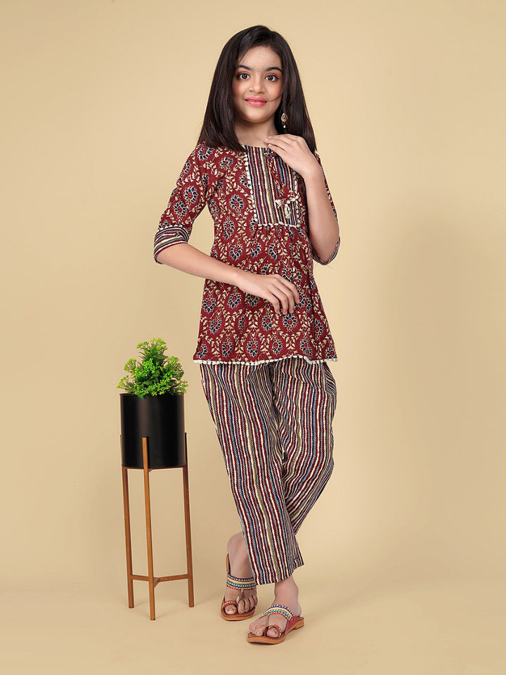 Maroon Colour Poly Cotton Printed Cottonlace Kurti with Pant set