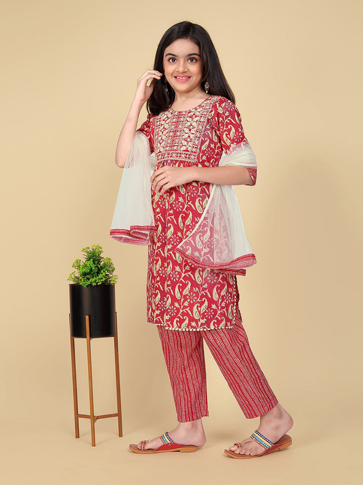 Red Colour Cotton Printed Embroidered Kurti with Pant And Dupatta set