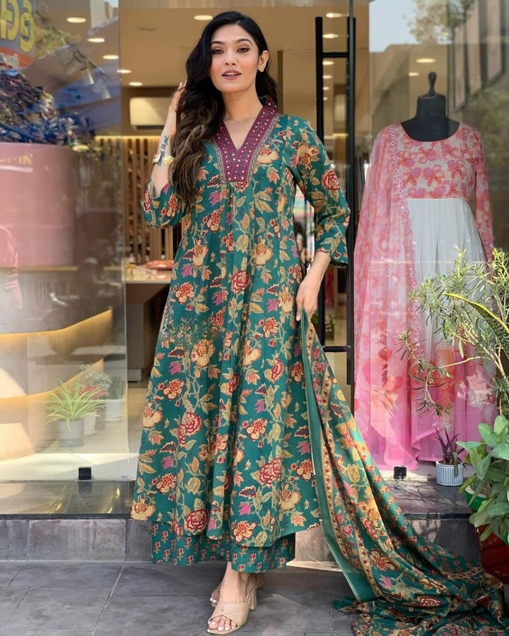 Green Color Roman slub Anarkali Printed Kurta with plazzo & Dupatta set (3PICE PEAR)