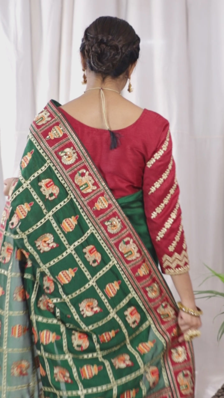 Kaira Green Embroiderd Panter Patola Saree With Blouse