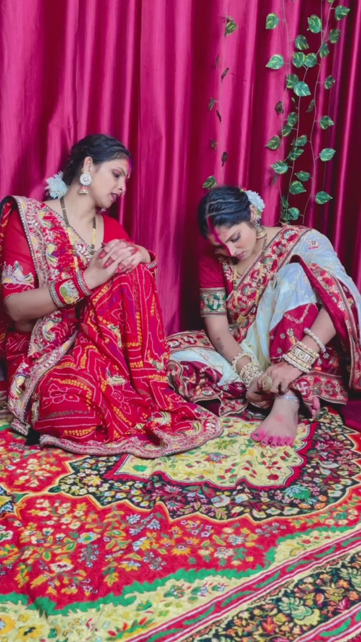 Shubh Laabh Off White Panetar Patola Saree | Wedding | Special Occasion | Puja | Baby Shower