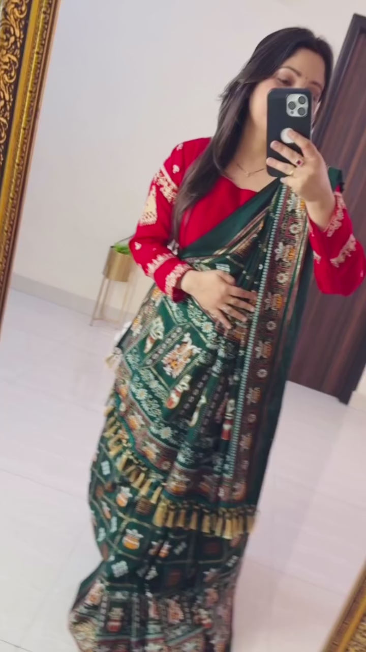 Green Colour Foil Print Traditional Patola Party Wear Saree