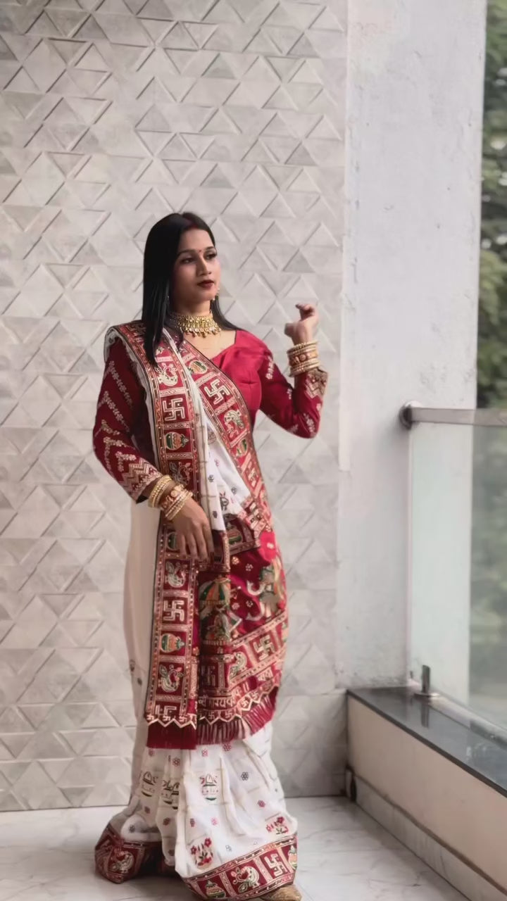 White Maroon Colour Swati Sharma Embroiderd Panter Patola Saree For Special Occasion