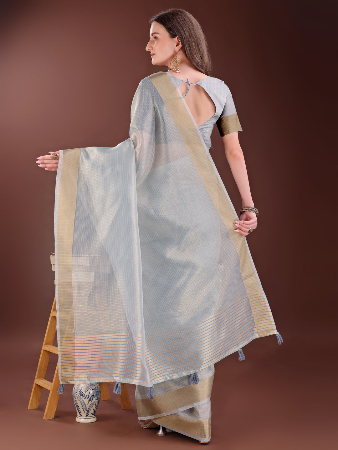 Grey Colour Organza Saree Weaving Work With Blouse Piece