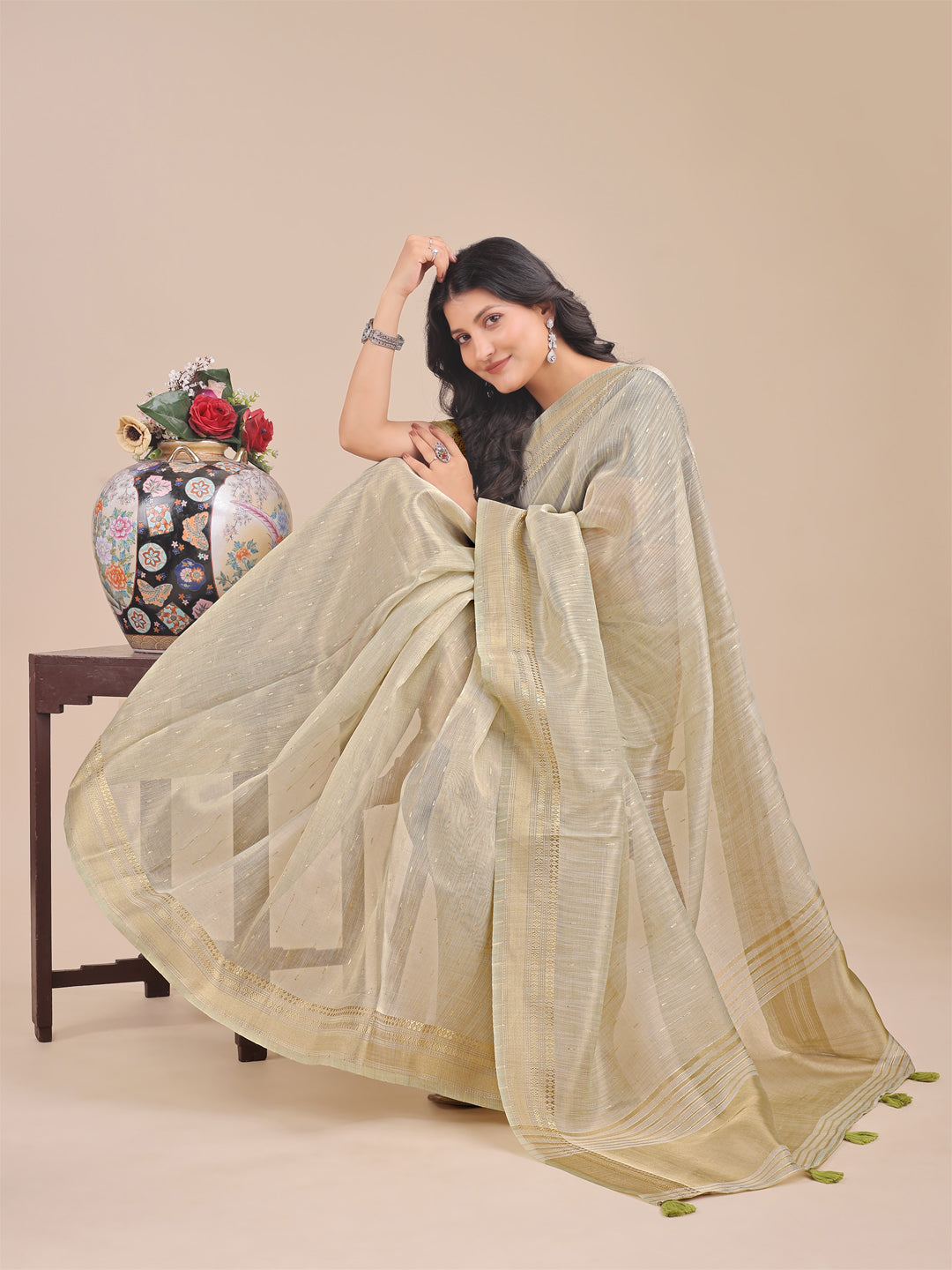 Cream Colour Organza Saree Weaving Work With Blouse Piece