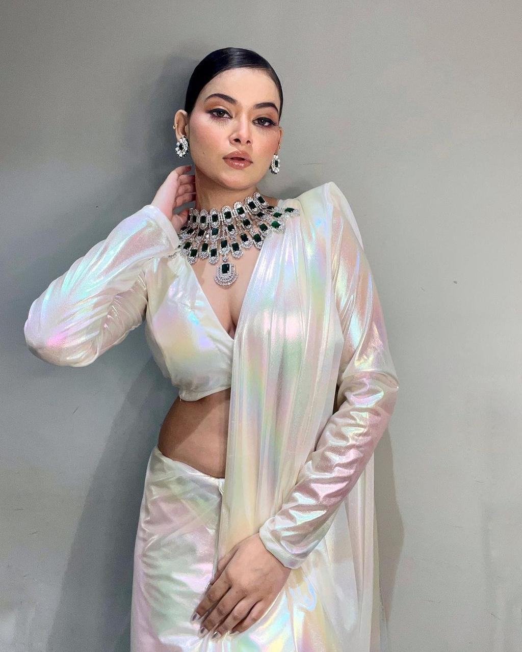 Premium Lilac unicorn Chromatic Designer Saree Pearl White
