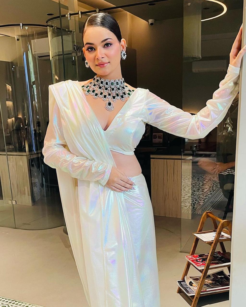 Premium Lilac unicorn Chromatic Designer Saree Pearl White